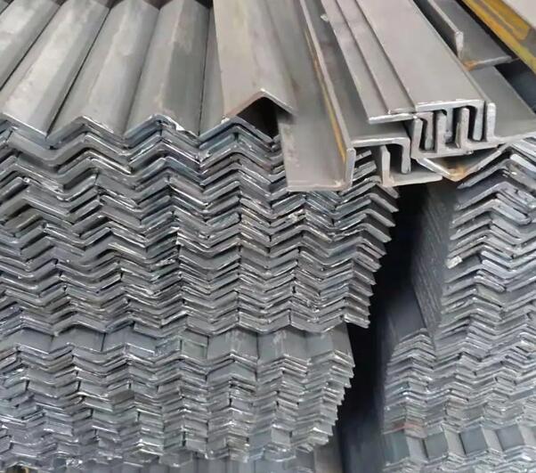 ��Դ�ȱ߽Ǹ�